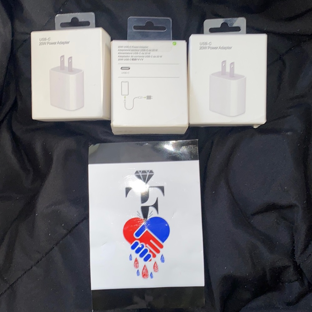 iPhone adapter